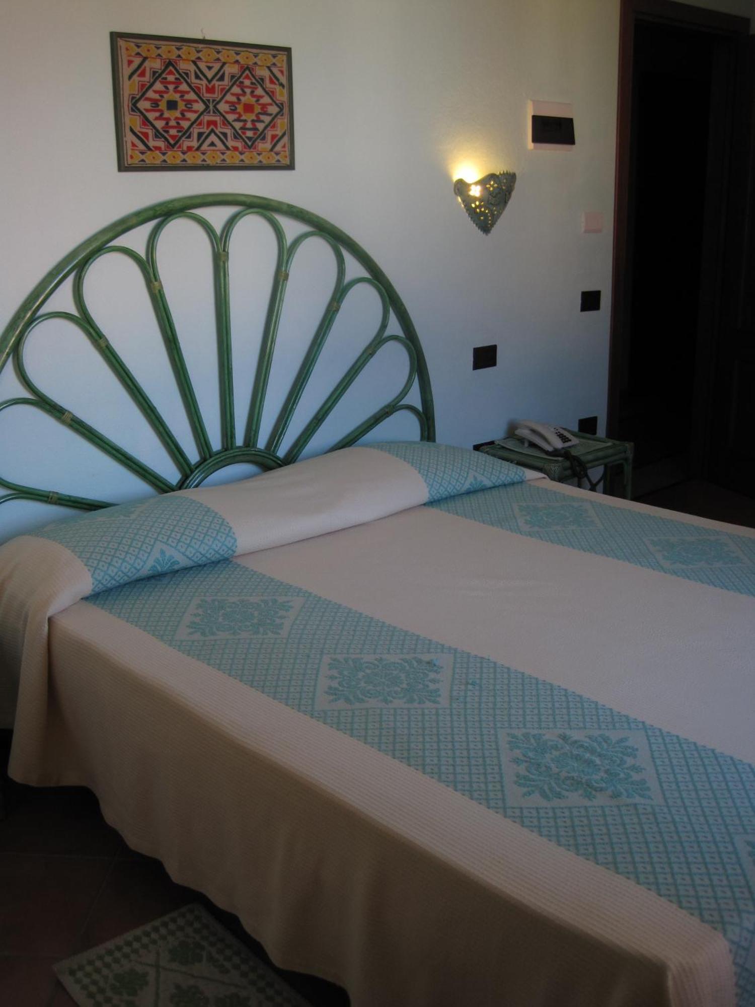 Hotel Moderno Santa Teresa Gallura Quarto foto