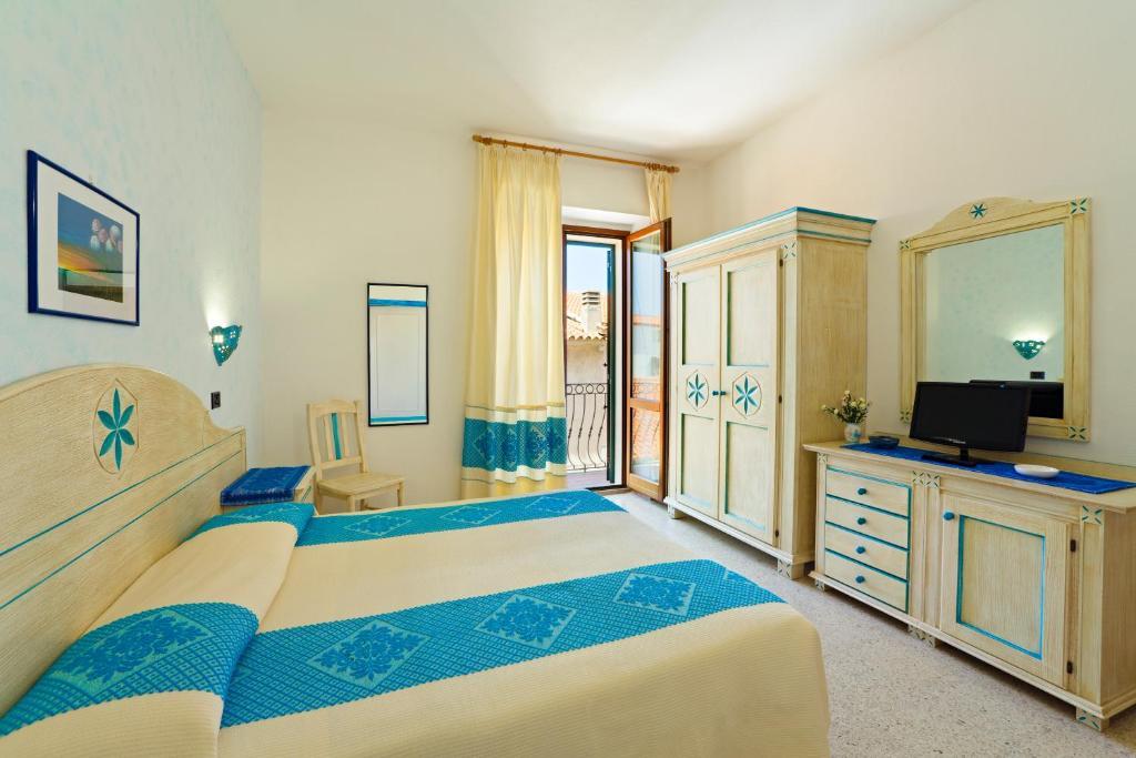 Hotel Moderno Santa Teresa Gallura Quarto foto